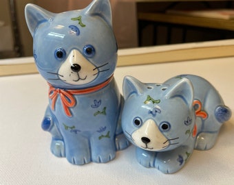 Otagiri Blue Kitten Salt and pepper shakers