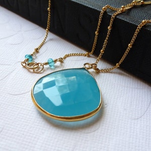 Aqua Blue Chalcedony Bezel Set Pendant Necklace 14K Goldfilled Beaded Chain image 4