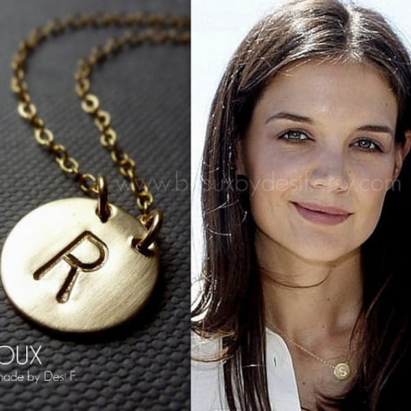 Initial Disc Gold Necklace - Celebrity Style - 14K Goldfilled, Choose your Initial