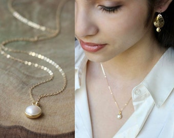 Pearl Necklace “Sophie”- Pendant Bezel Set Pearl Necklace 14K Goldfilled