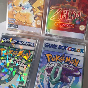 Cassette case with holographic cover for Gameboy, Gameboy Color and GB Advance, DS, 3DS games - with color insert of your choice