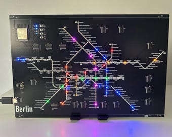 Berliner U-Bahn PCB mit 214 LEDs - Echtzeit Nahverkehr