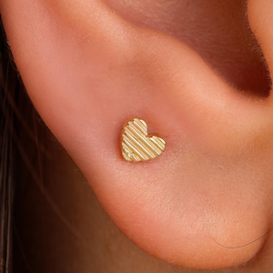 14K Solid Gold Heart Stud Flat Back Threadless Piercing for Helix Tragus Conch Cartilage
