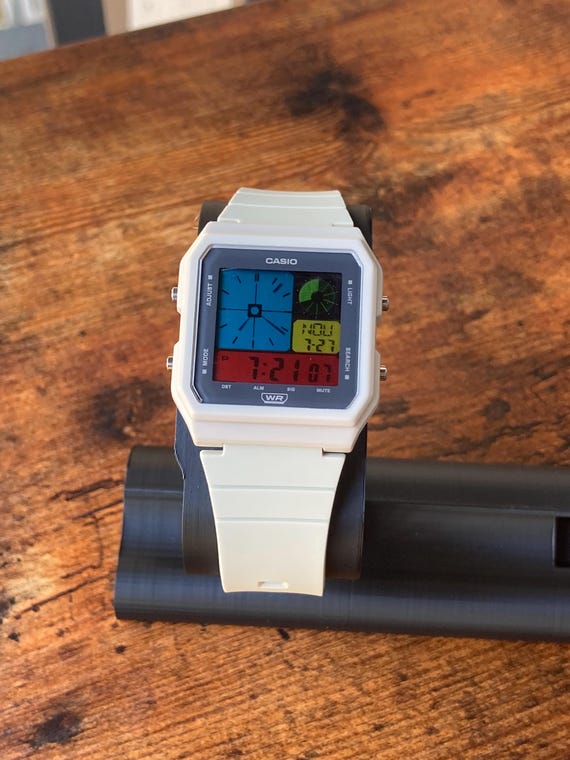 Multicolor Casio LF20W Mod – Custom Rainbow LCD Digital Watch
