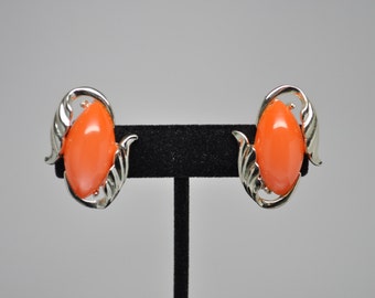 Vintage Signed CHAREL Orange Lucite and Gold Tone Floral Clip On Earrings