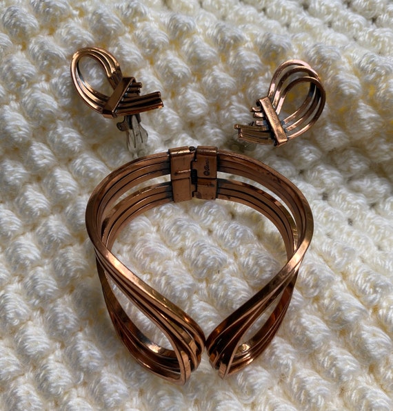 Vintage Signed RENOIR Copper Clamp Bracelet and C… - image 2
