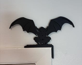 Halloween Gargoyle Door Topper: Gothic Home Decor