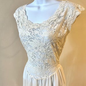 90’s Victoria&#39;s Secret nightgown, stretch lace, chiffon. Small
