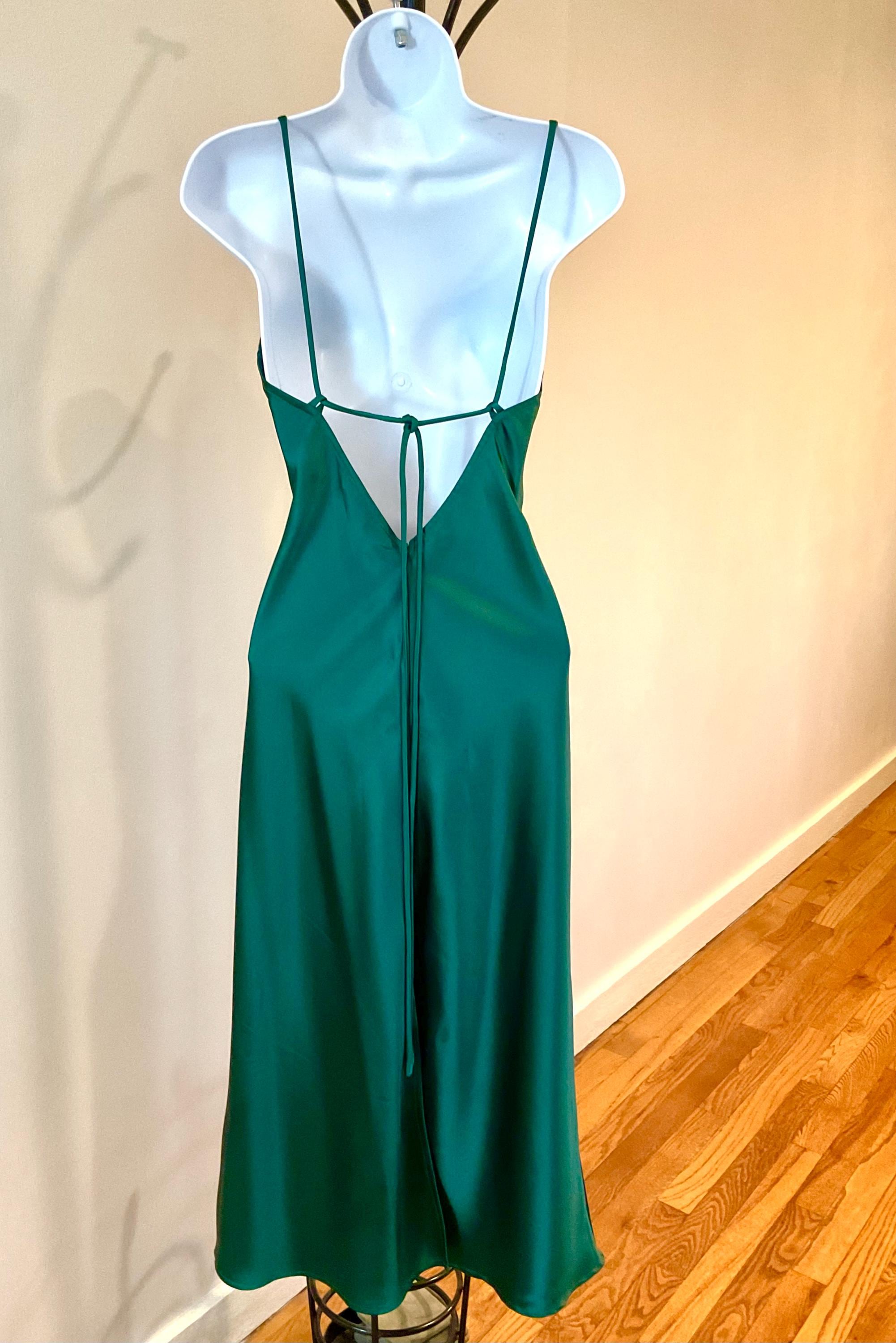 chiffon emerald green bridesmaid dresses Elegant Chiffon Off The Shoulder Open Back Long Bridesmaid Dresses