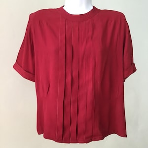 40’s burgundy short sleeve blouse.