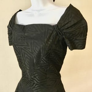 50’s black taffeta cocktail dress, full skirt.S/M