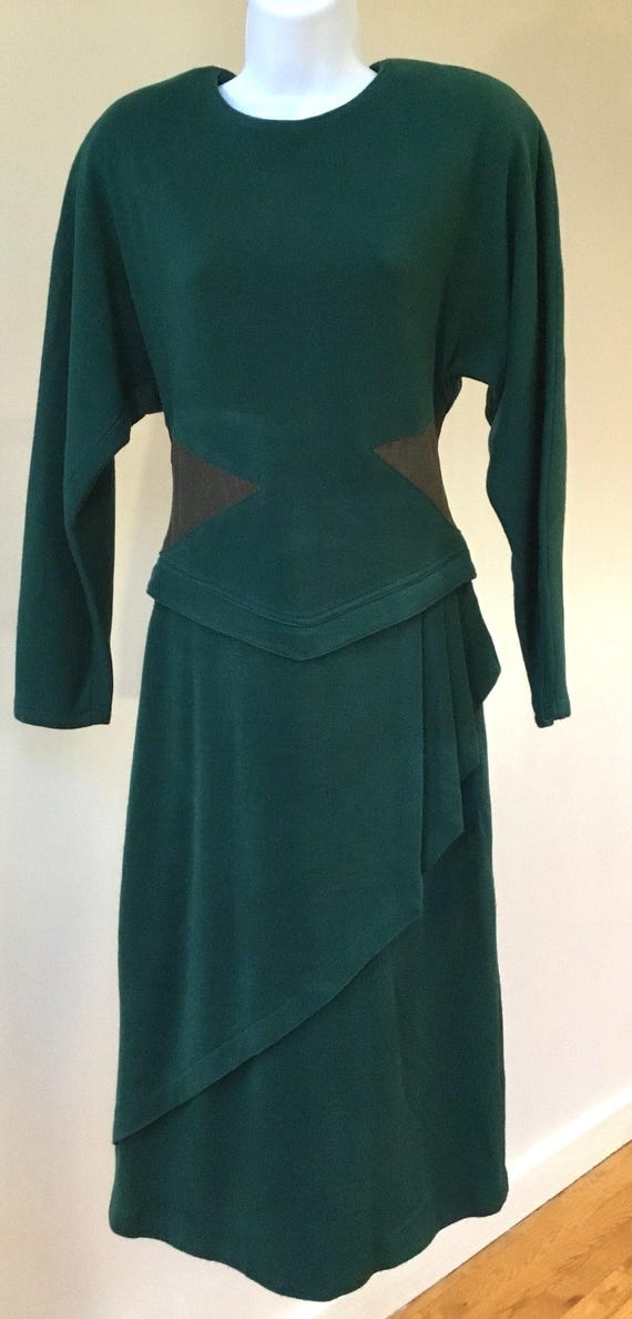 80s emerald green Secretary dress. Batwing sleeves, midi, faux suede inserts.