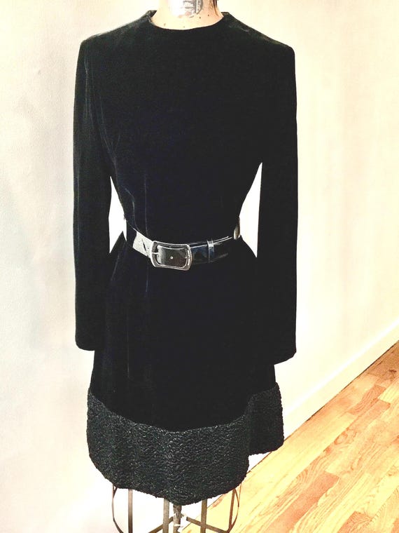 black and white striped dress maxi Black and White Striped Satin Sleeveless Maxi Dress