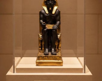 Statue du roi Khafré de l'Égypte ancienne, icône royale de la IVe dynastie, décor pharaonique rare