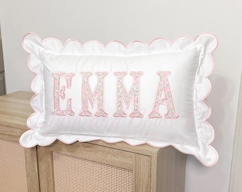 Funda de almohada personalizada con borde festoneado