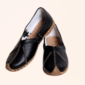 Turkish Barefoot Grounding Lace-Up Shoe, Energy-Balancing Leather Shoe, Authentic Turkish Yemeni,  Ottoman Slip On Shoes,  Leather Loafer