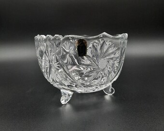 ZARD　クリスタル・ハート ボウル【中古品】 Sudety Poland Hand-cut 24% Lead Crystal Footed Bowl, Starburst