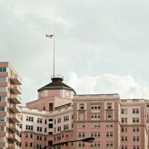 Chicago Photo, THE PINK BUILDING, Edgewater, Chicago Photography, Chicago Architecture, Chicago Art, dusty pink, 20s, vintage, pastel, hotel