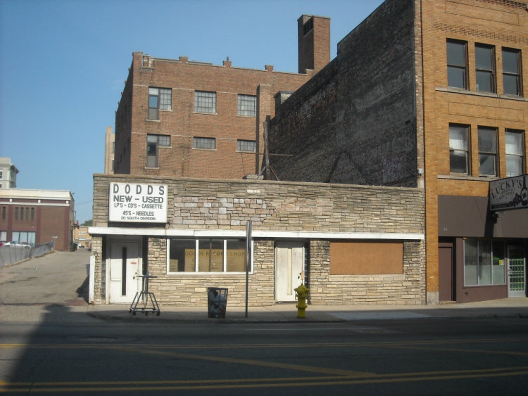 Grand Rapids Photography, Record Store Photo, Dodds Record Shop, Record