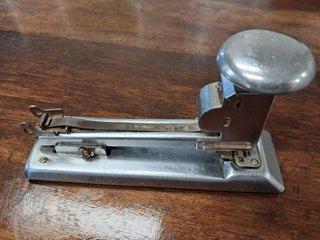 Stapler Pilot Pilot Stapler Model 402 Chicago ILL - Etsy