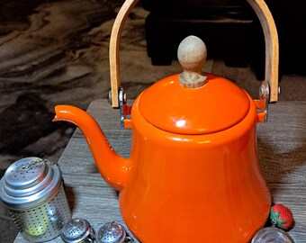 Orange Teapot & Accessories