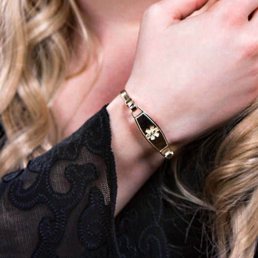 Cartier medical alert outlet bracelet