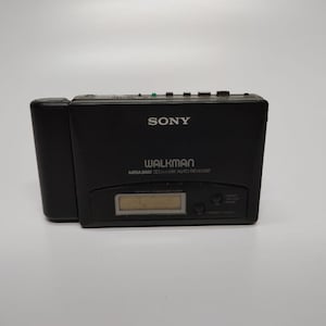 Vintage Sony WM-AF605/BF605 Radio Cassette Player Walkman