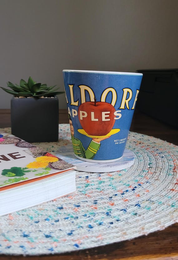 Vintage Mug - Waldorf - Apples - Oneida - Coffee - Tea - Vintage - Retro