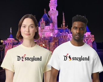 Mickey & Minnie Kissing Disneyland