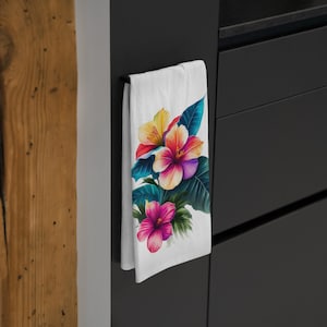 Tropical Hibiscus Floral Tea Towel: Vibrant Kitchen Decor