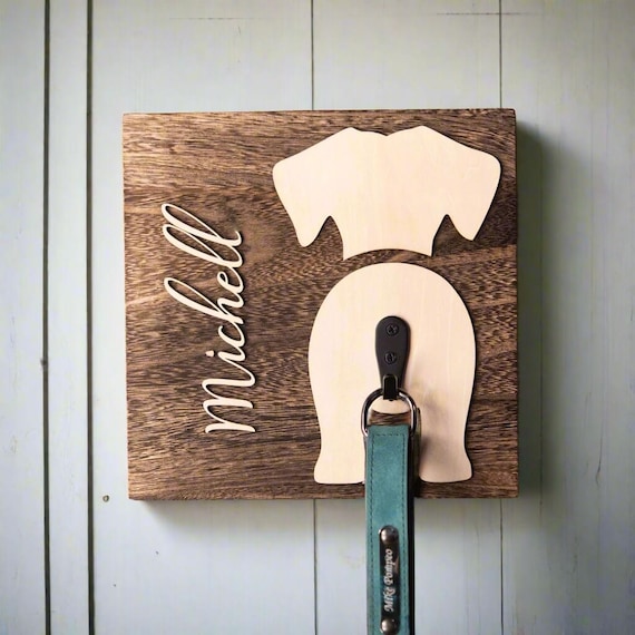 Personalized Dog Leash Holder: Wooden Dog Butt Wall Hook, Oak Wood