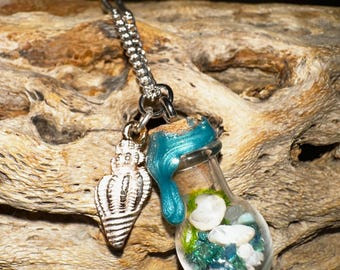 Siren Terrarium Necklace • Ocean-Inspired Mini Bottle • Sea Glass, Sand, Moss & Shell Charm • Mermaidcore Beach Jewelry.