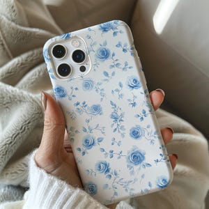 Small Blue Flowers Case foriPhone 16 15 14 13 12 11 X XR XS Pro Max Plus Samsung S25 Ultra S24 S23 S22 S21, Gift, iPhone 12/13 Mini Case XR
