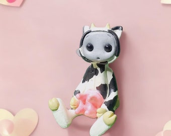 Mad Cow Robot Resin Art Toy Figurine Kawaii Desk Friend Gift