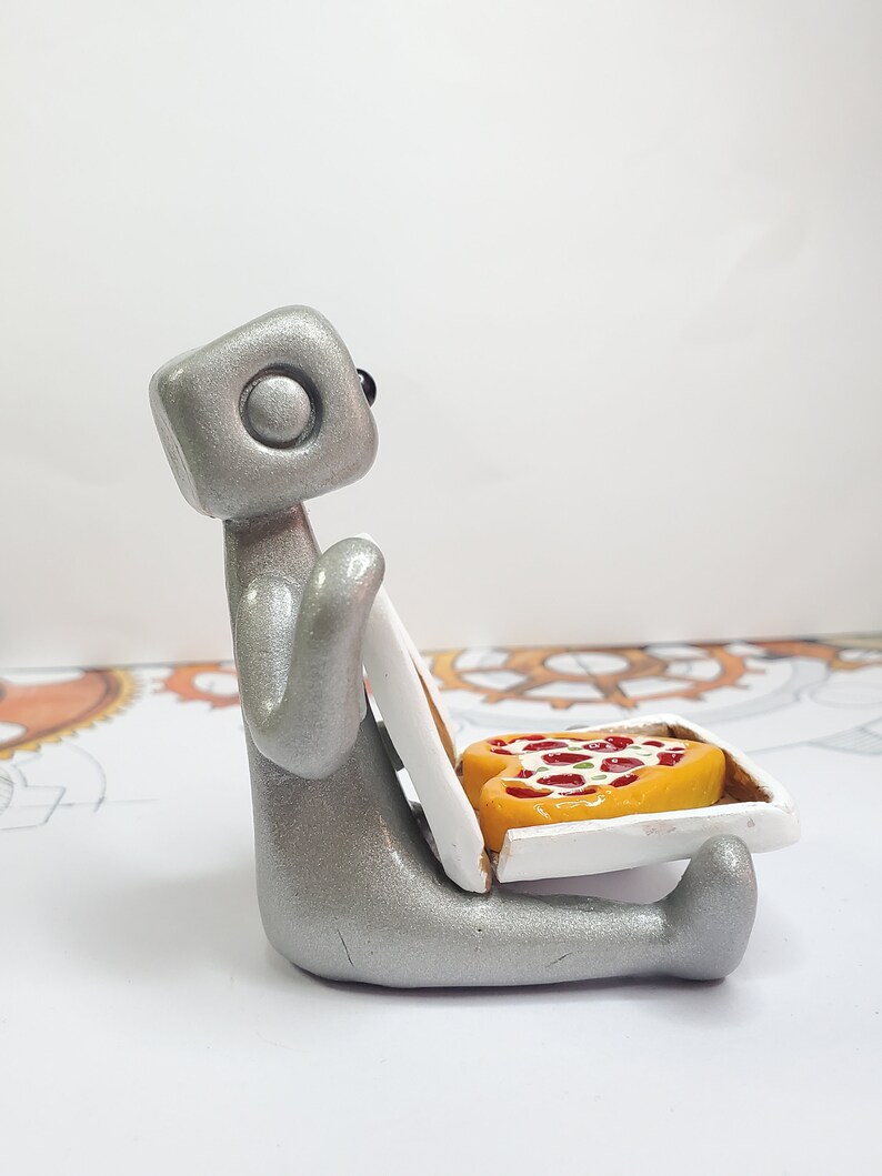 Pizza My Heart Robot Figurine Resin Desk Shelf Decor Gift image 4
