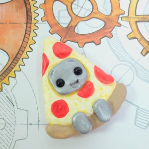 Pizza Robot Magnet Figurine image 1