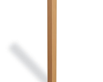 Poste de escalera de madera maciza con pedestal: Columna de barandilla de escalera artesanal