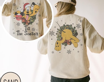 Sudadera navideña de Disney Pluto, camiseta navideña "Tis The Season", camiseta "Mickey y sus amigos: ¡Feliz fiesta 2025!", camiseta de regalo de Disney Magic Kingdom