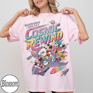 Retro 80-tals Guardians of the Galaxy Cosmic Rewind-tröja, Musse Pigg och vänner Disney Ride-tröja, matchande familjetröjor med Walt Disney World-resa 2026 Blossom/Light Pink