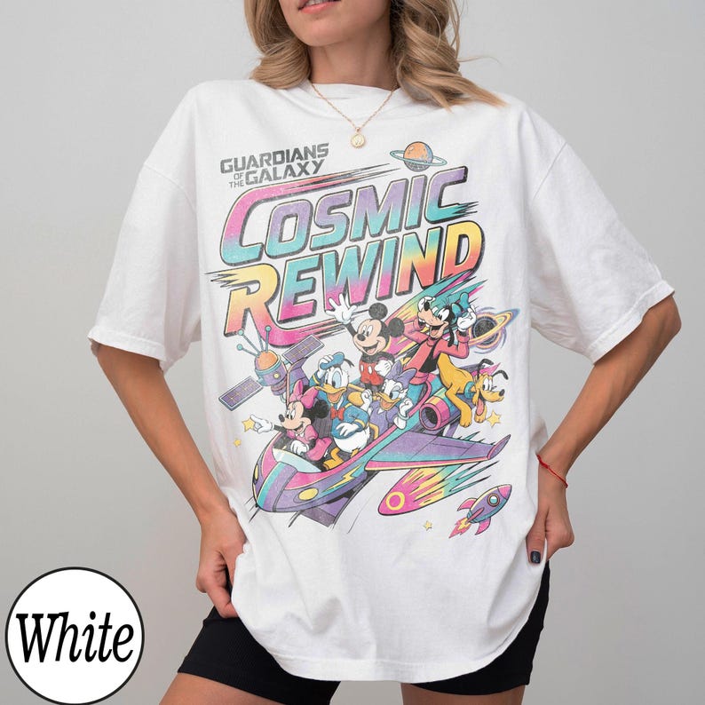 Retro 80-tals Guardians of the Galaxy Cosmic Rewind-tröja, Musse Pigg och vänner Disney Ride-tröja, matchande familjetröjor med Walt Disney World-resa 2026 White