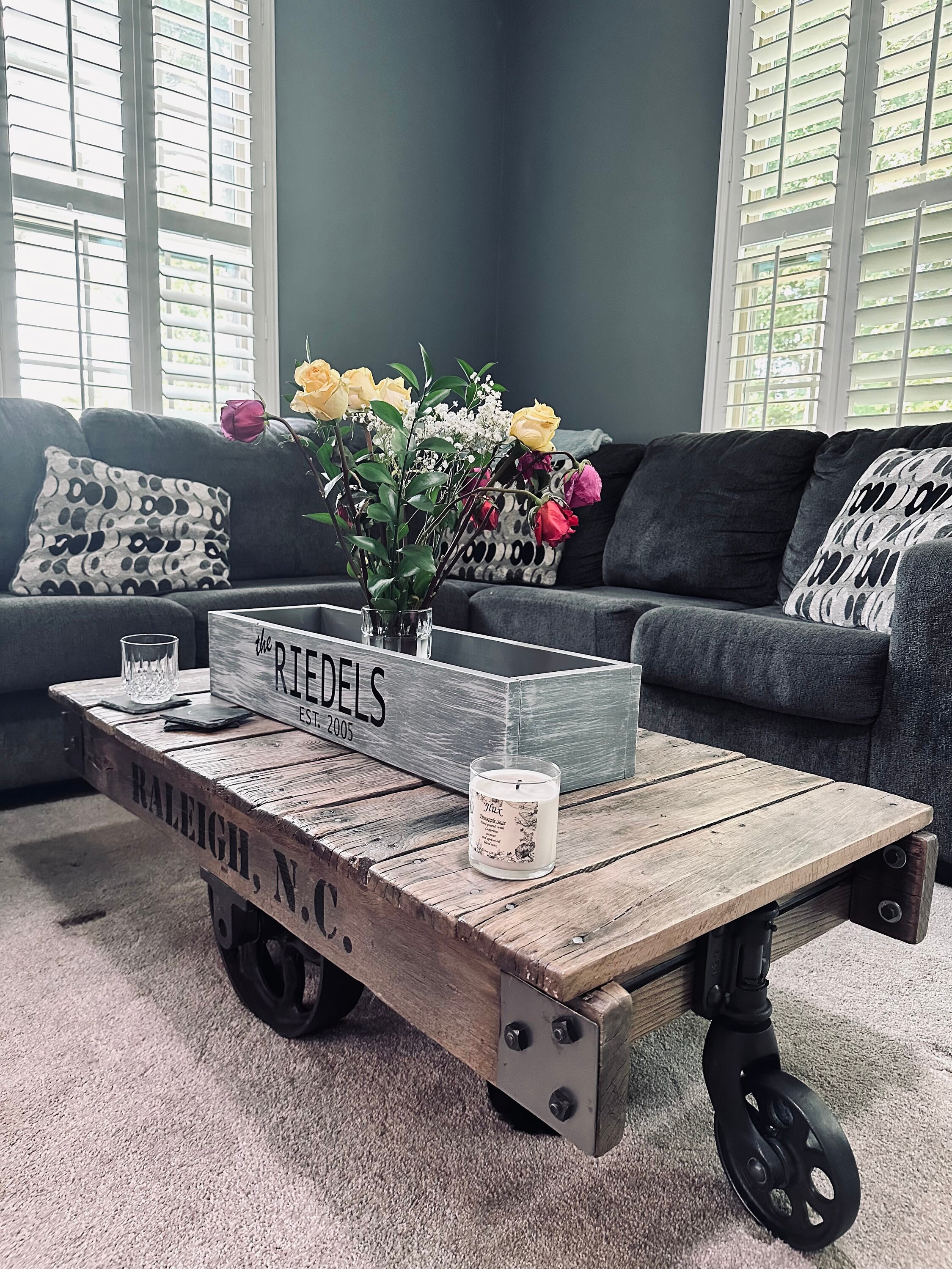 Vintage Factory Decor Inspiration - Pinterest - Old Factory Living Room Decor