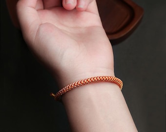 Handmade Buddhist Lucky Knot Bracelet - Tibetan Friendship Bracelet - Protection Amulet