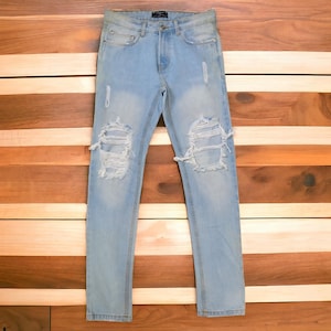 FOREVER 21 Men Distressed Slim Fit Vintage Streetwear Denim Size US30 Waist W30 Medium Light Blue Authentic Jeans High Rise