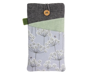 Wildflower Phone Sleeve, Padded iPhone 15 Pro Max Pouch, Galaxy S24 Fabric Cover, Cow Parsley