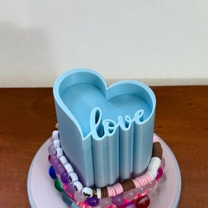 3D Printed Heart Bracelet Holder: Cotton Candy Friendship Bracelet Organizer