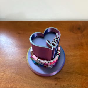 Tri-Color 3D Printed Heart Bracelet Holder - Gift for Swifties