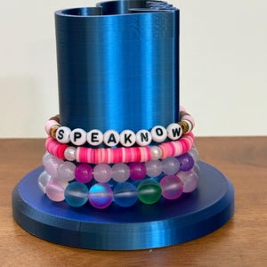 3D Printed Heart Bracelet Holder: Tri-Color &quot;LOVE&quot; Jewelry Organizer