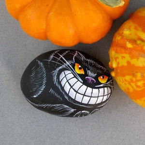 Halloween Black Cat Hand Painted rock Painted stone decoration image 2