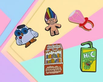 Magnetic Needle Minders, Nostalgic Fridge Magnet, Dorm Whiteboard Magnet- Millennial Retro Essentials