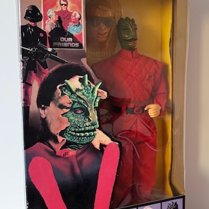 V Enemy Visitor Action Figure - Etsy